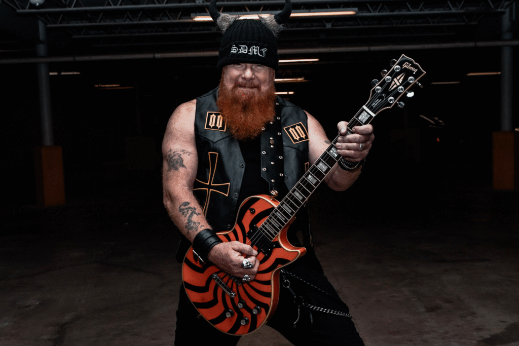 Eddie Bishop as Zak Wylde